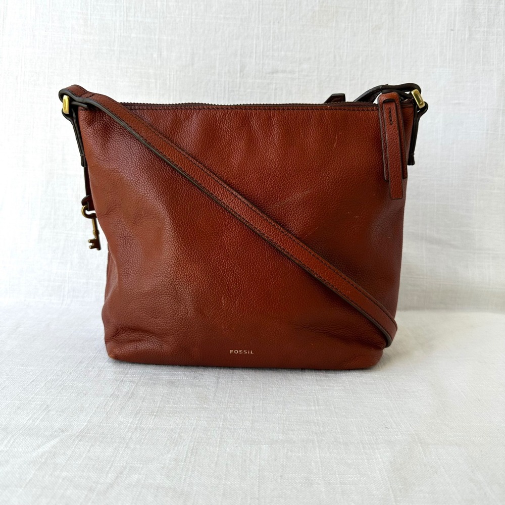 Fossil Brown Leather Crossbody Shoulder Bag Cognac Key Charm SHB2060